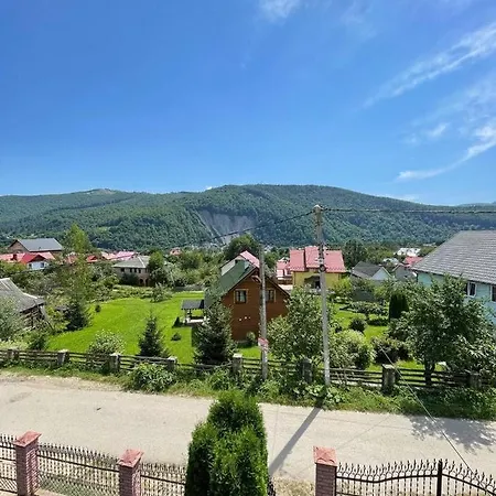 Guest house Svitlyachok Yaremche