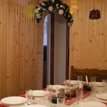 Svitlyachok Guest house