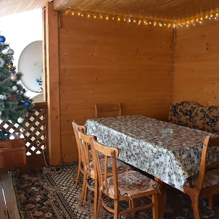 Svitlyachok Gasthof Jaremtsche
