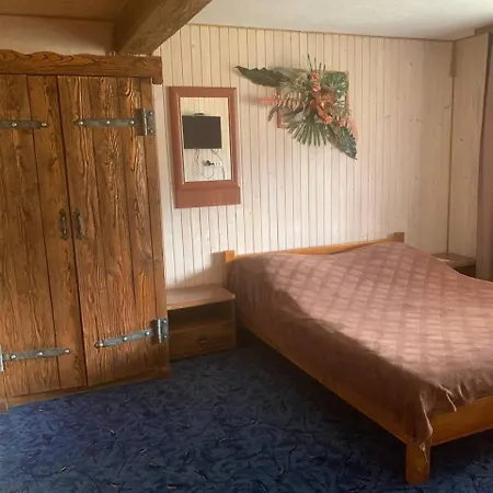 Svitlyachok Gasthof Jaremtsche